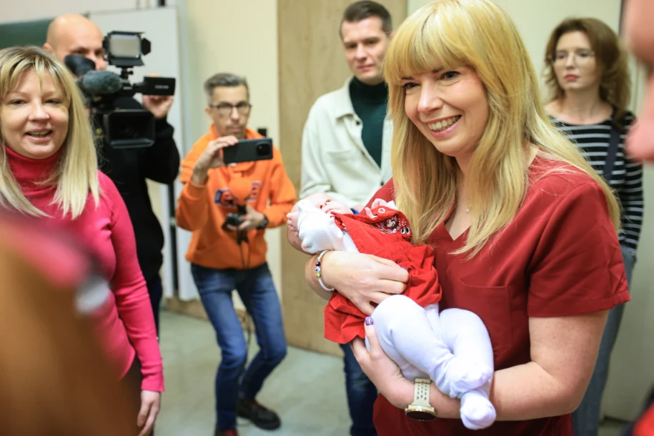 Lekarze z Katowic uratowali życie ciężarnej z rzadką chorobą szpiku