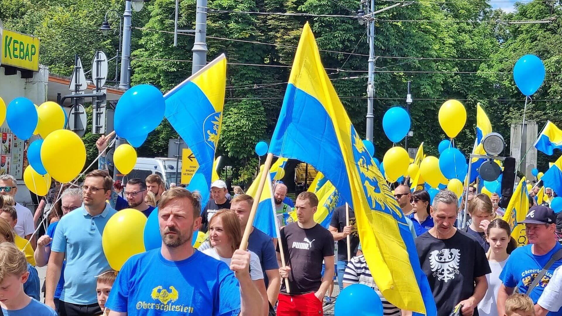 Ustawa o uznaniu języka śląskiego za regionalny czeka na podpis prezydenta Karola Nawrockiego. Co zmieni się w edukacji i kulturze?