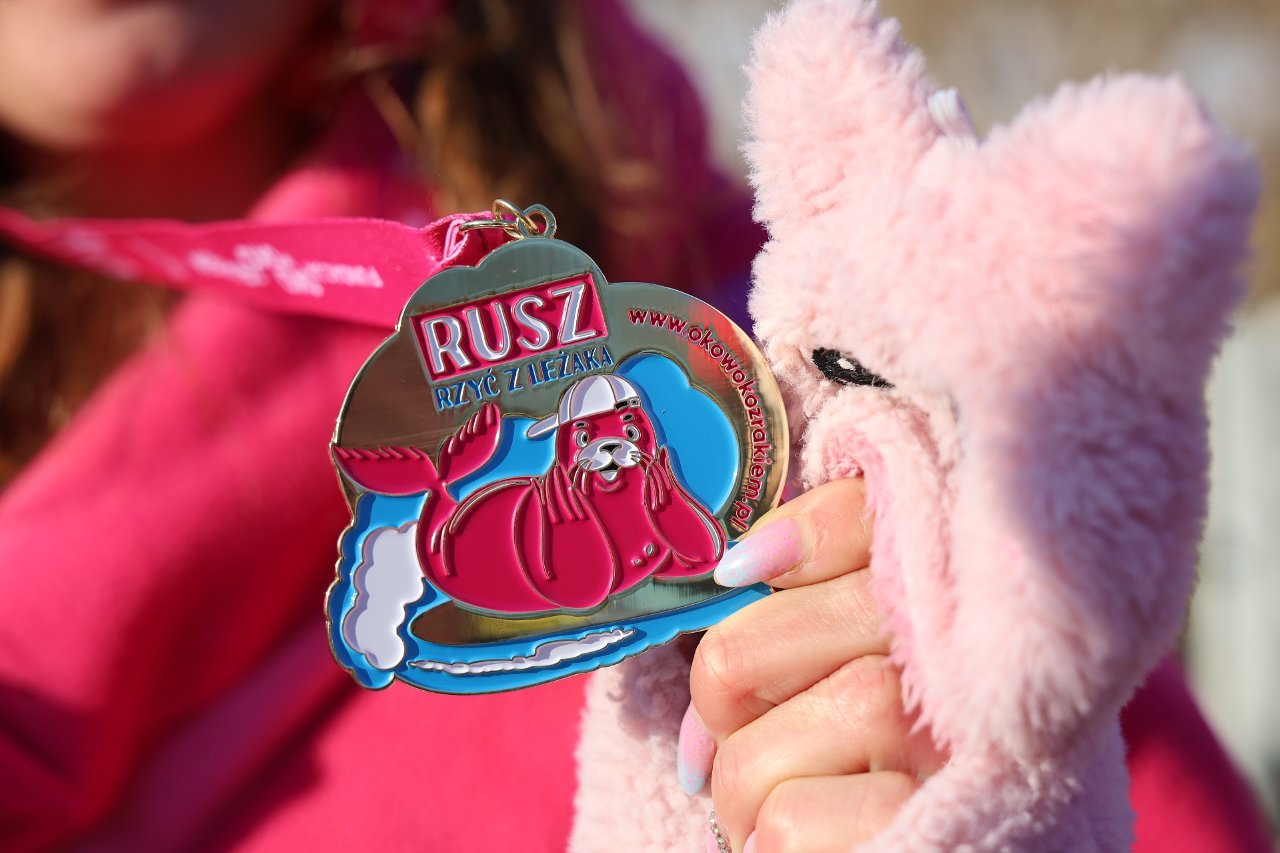 Różowe Morsowanie w Katowicach – ponad 300 osób wspiera walkę z nowotworami