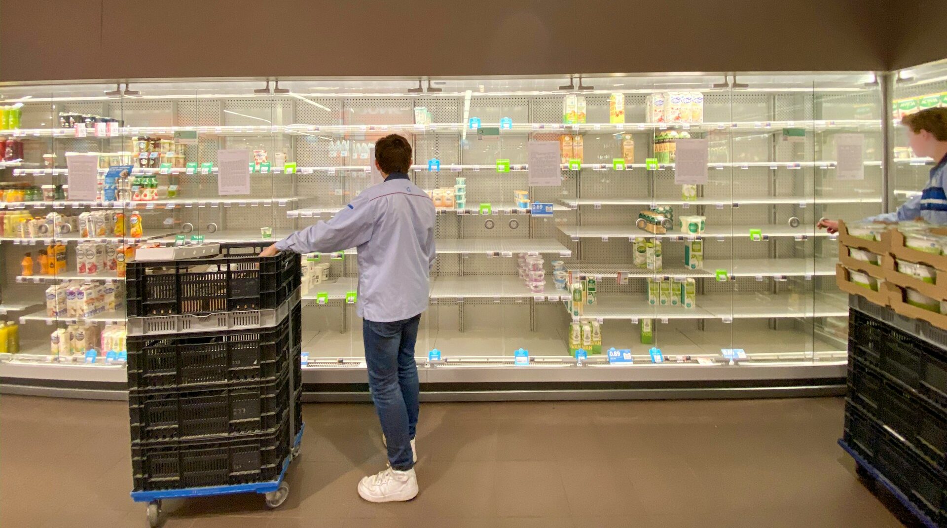 Katowice zamykają sklepy socjalne. Mieszkańcy apelują do polityków o trwałe wsparcie dla najuboższych rodzin.